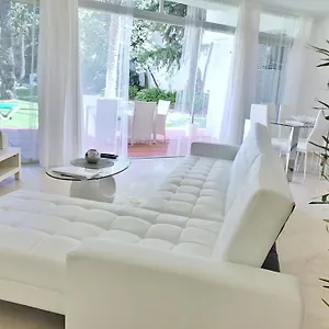 Apartamento Vivaldi Boutique Jardines Del Mar, Marbella